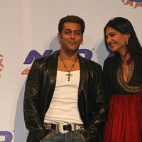 Sonam Kapoor With Salman Khan