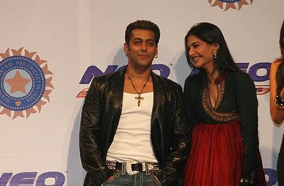 Sonam Kapoor With Salman Khan