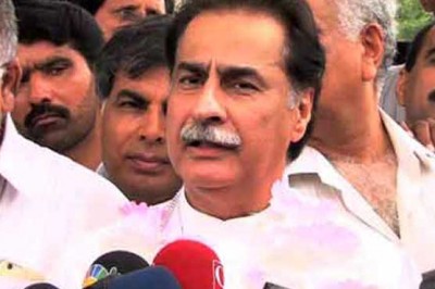  Ayaz Sadiq