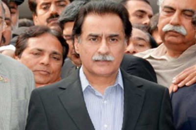 Ayaz Sadiq