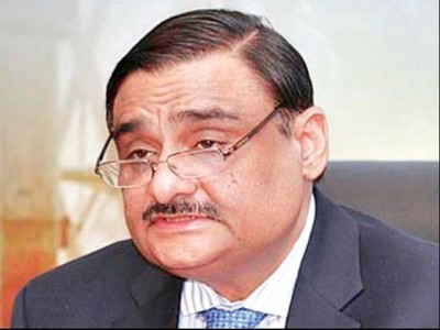 Dr Asim Hussain