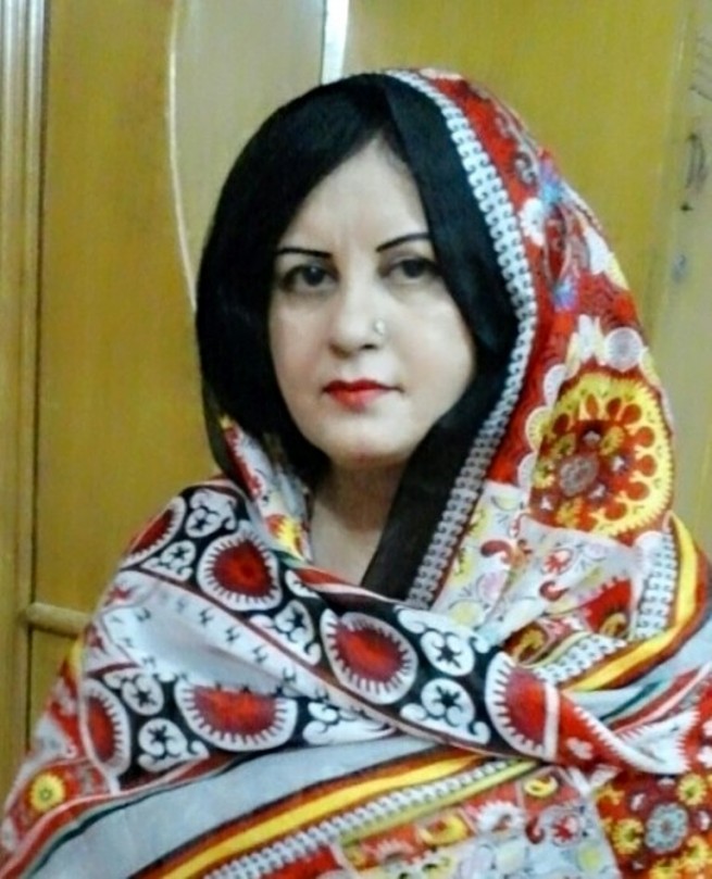 Mrs Khakwani