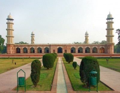 Tomb of Jahangir