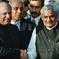 Nawaz Sharif And Vajpayee