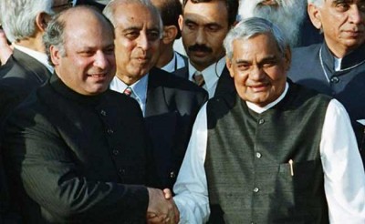 Nawaz Sharif And Vajpayee