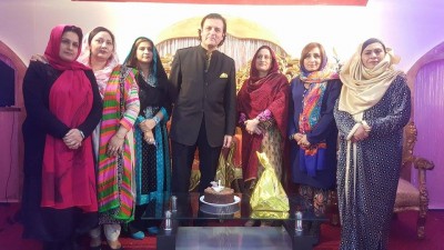 Shah Bano Mir Adab Akademi Waleed Iqbal Group Foto