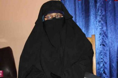  Asiya Andrabi