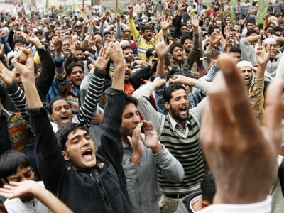 Kashmiris Protest