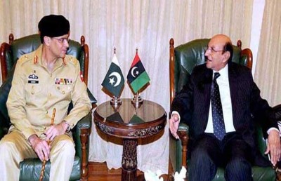 Lieutenant General Naveed Mukhtar and Qaim Ali Shah