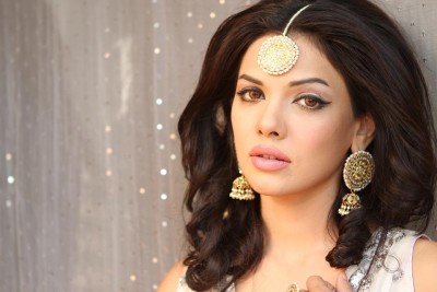 Sara Loren