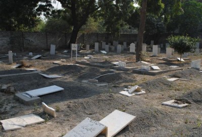 Cemetery Problem in Pakistan