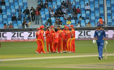 Islamabad United Beat Karachi Kings