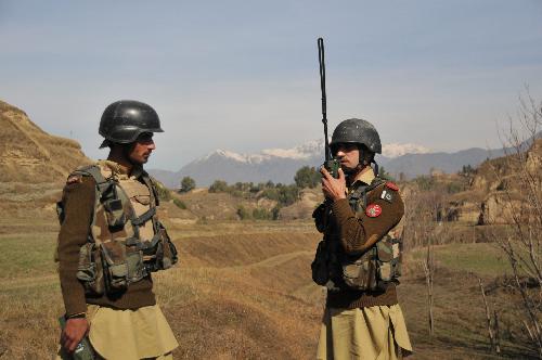 ہتھیار ڈالنے والے شدت پسندوں کو سیکیورٹی فورسز میں شامل کرنے پر غور