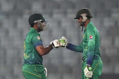 Akmal and Shoaib Malik