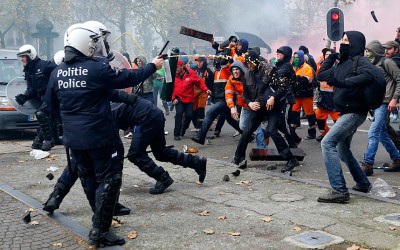 Brussels Protesters and Police Clash