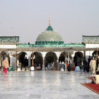 Daata Darbar