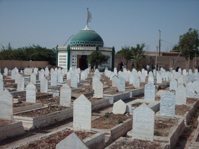 Graveyard in Karachi 