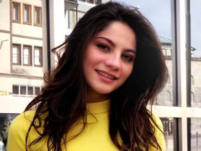  Neelum Munir