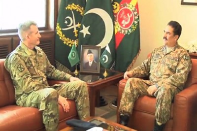 Raheel Sharif and John Nicholson Meeting