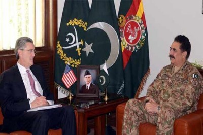 Raheel Sharif and Richard Olson