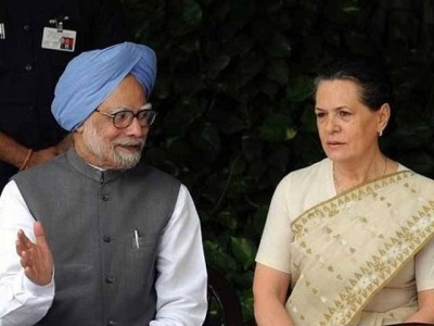 Sonia Gandhi, Manmohan Singh, 