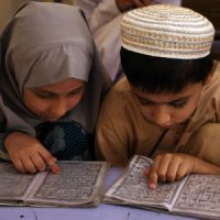 Children Read Quran