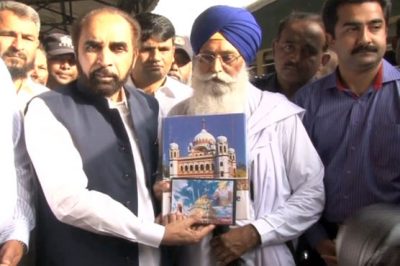 Sikh pilgrims