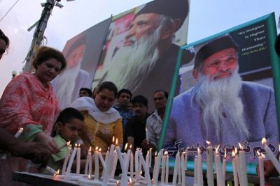 Abdul Sattar Edhi, Lit Candles