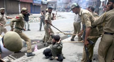 Indian Forces Brutally Beating The Kashmiris