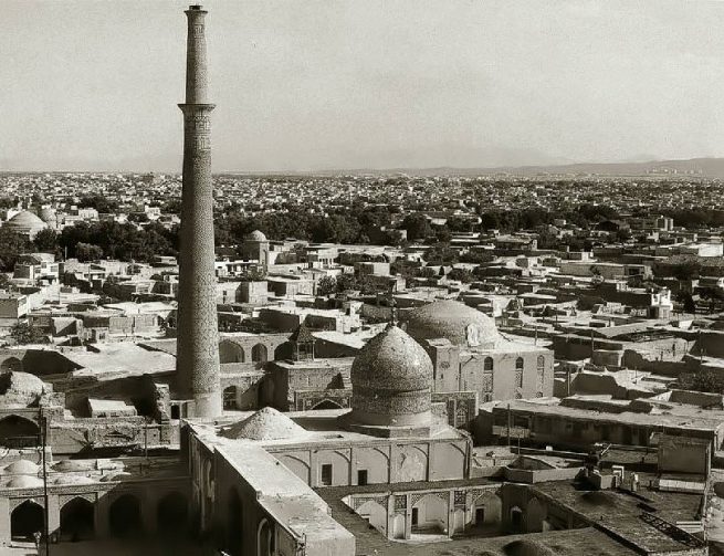 Haroon e Vilayet and Ali Minar Isfahan