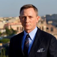 Daniel Craig