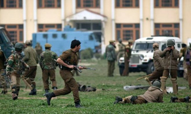 مقبوضہ کشمیر میں بھارتی ہیڈکوارٹر پر حملہ، 9 فوجی ہلاک