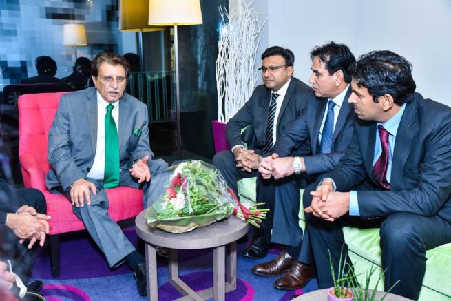 Raja Farooq Haider Meeting with Pakistani Community France