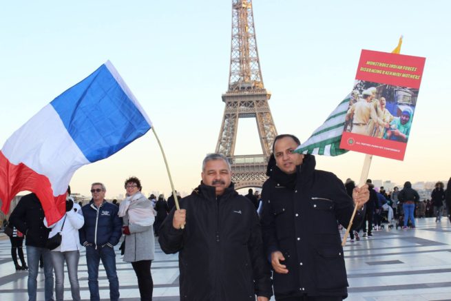 Paris Kashmir Million Signature Campaign