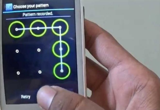 اینڈرائیڈ فون کا لاک پیٹرن بآسانی کھل سکتا ہے