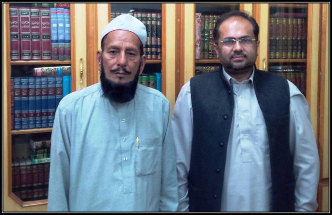 11 Pir Khizr Hussain Chishti with Makhdoom Ali Abbas Shah