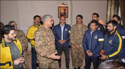 Qamar Javed Bajwa Meet Peshawar Zalmi