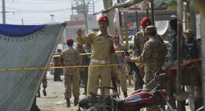 لاہور میں مردم شماری ٹیم پر خود کش حملہ، 4 فوجی جوانوں سمیت 6 افراد شہید