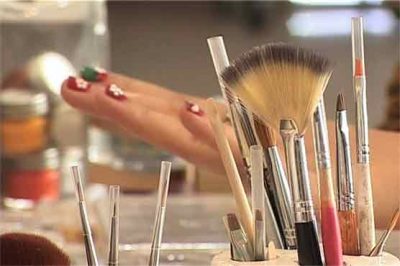 Make-Up Equipment