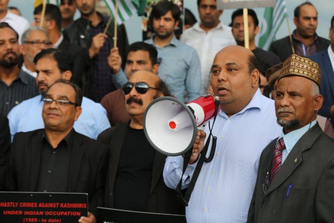 Kashmir Rally Paris