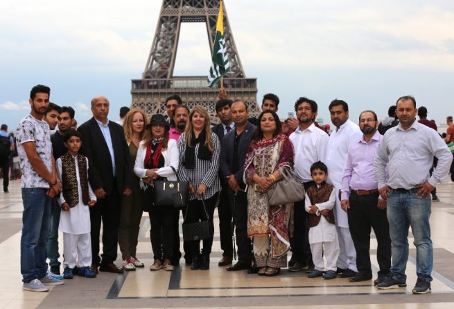 Kashmir Rally Paris