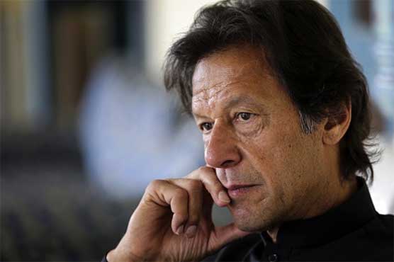 نواز شریف پارٹی پر اپنا غلبہ کر کے اداروں کو بدنام کریں گے: عمران خان