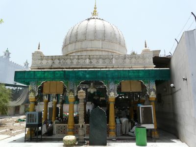 Dargah of Qutbuddin Bakhtiyar Kaki