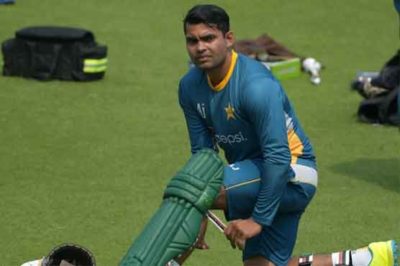  Umar Akmal