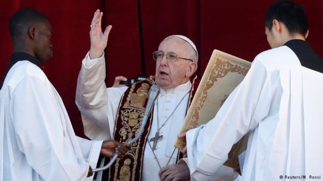 پوپ کی جانب سے ’کبھی ختم نہ ہونے والی لالچ‘ پر تنقید
