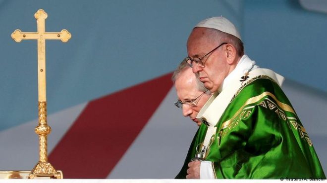گناہوں سے چرچ زخمی ہوا، پوپ فرانسس