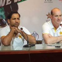 Sarfraz Ahmed and Mickey Arthur