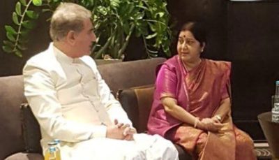 Shah Mehmood Qureshi - Sushma Swaraj