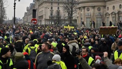 France Yellow Jacket Demonstrators