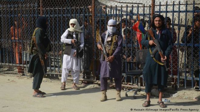 افغانستان: وادی پنجشیر میں جنگ کے خدشات